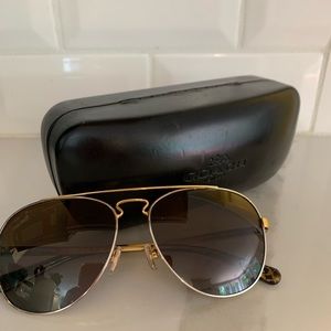 Coach aviator sunglasses